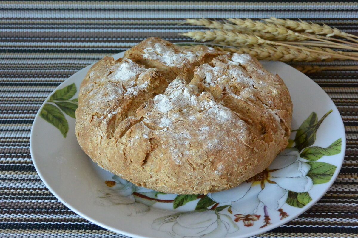 Нежный домашний хлеб на кефире: простота и вкус без дрожжей