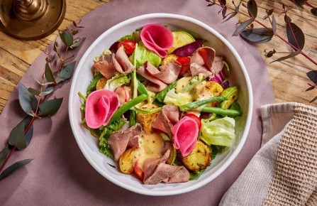 Салаты из говядины: необычные рецепты для праздничного стола