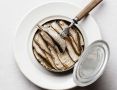 Шпроты: вкусная закуска или скрытая угроза для здоровья?
