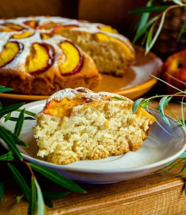 Нежный пирог с нектаринами: простое удовольствие для любого повода