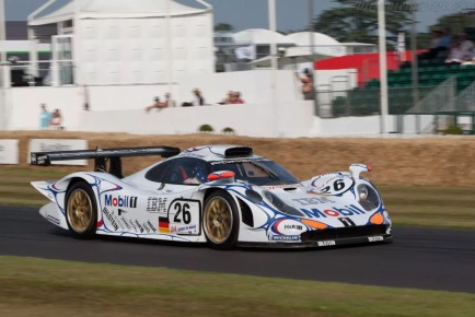 ������� ������ Porsche: �� �������� �� �������