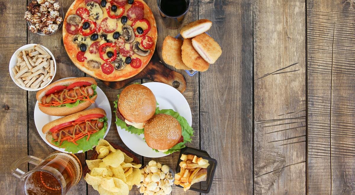 Ужин на ночь: какие продукты мешают крепкому сну