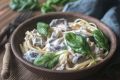 Паста с белыми грибами в сливочном соусе
