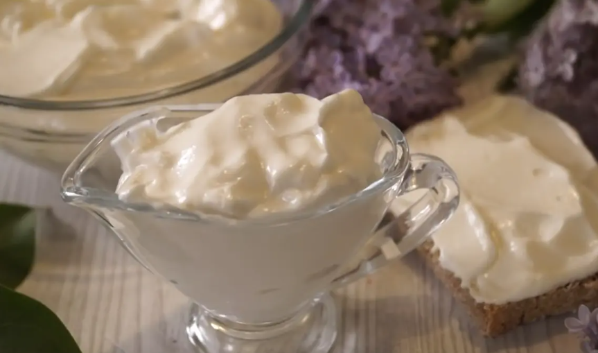 Вкусный домашний майонез без яиц за одну минуту