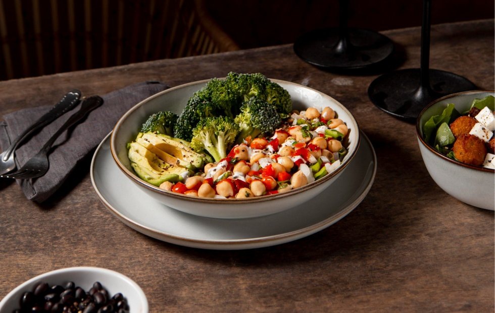 Ужин после шести: мифы и полезные советы для идеального вечера