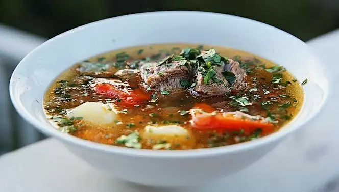 Насыщенная шурпа с говядиной: вкусно и полезно