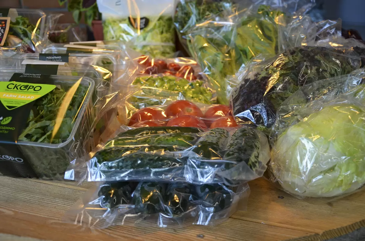 Как справиться с тяжестью после переедания во время праздников и вернуть комфорт