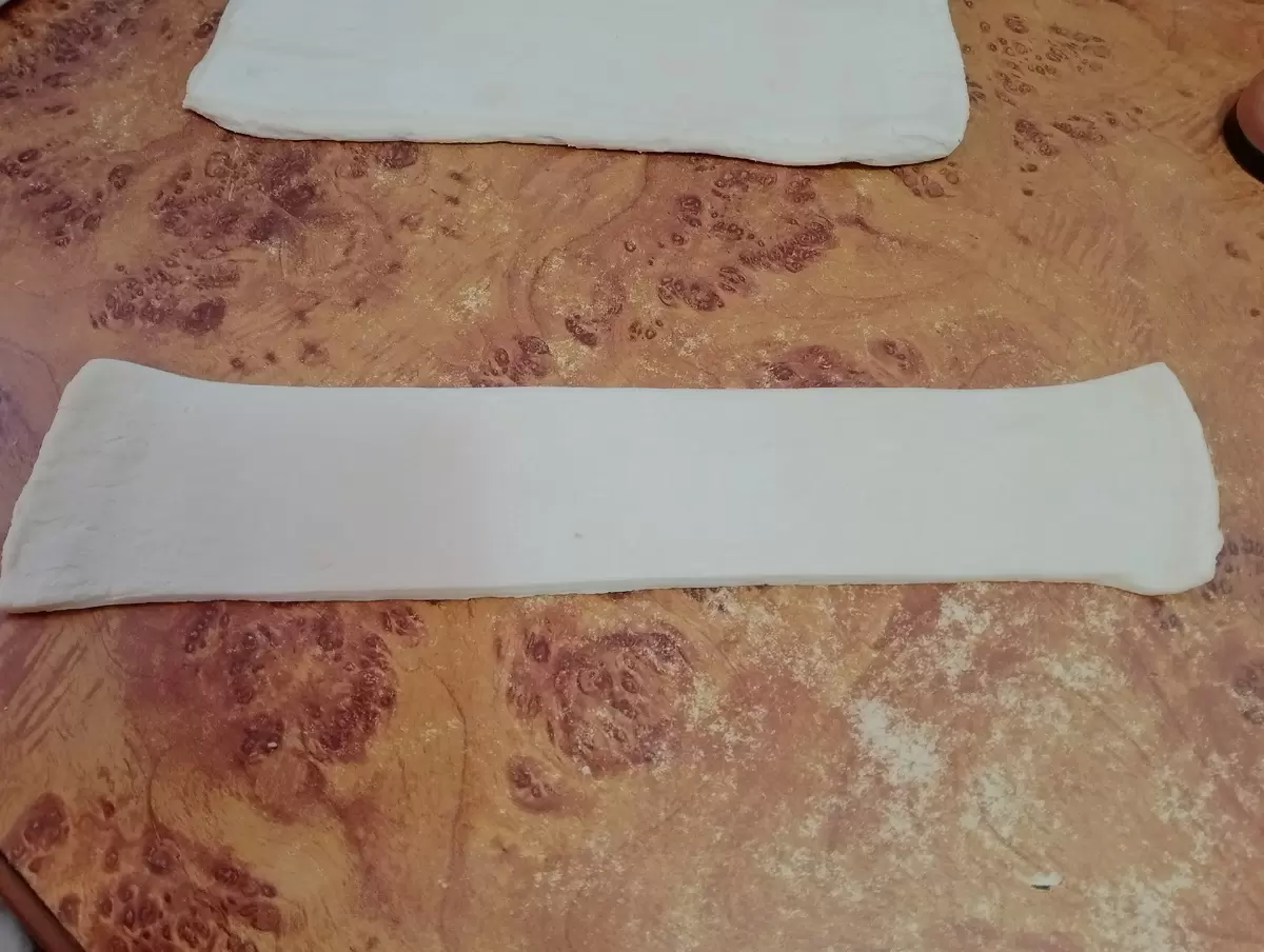 Сосиски в тесте: как создать аппетитную закуску для веселой компании