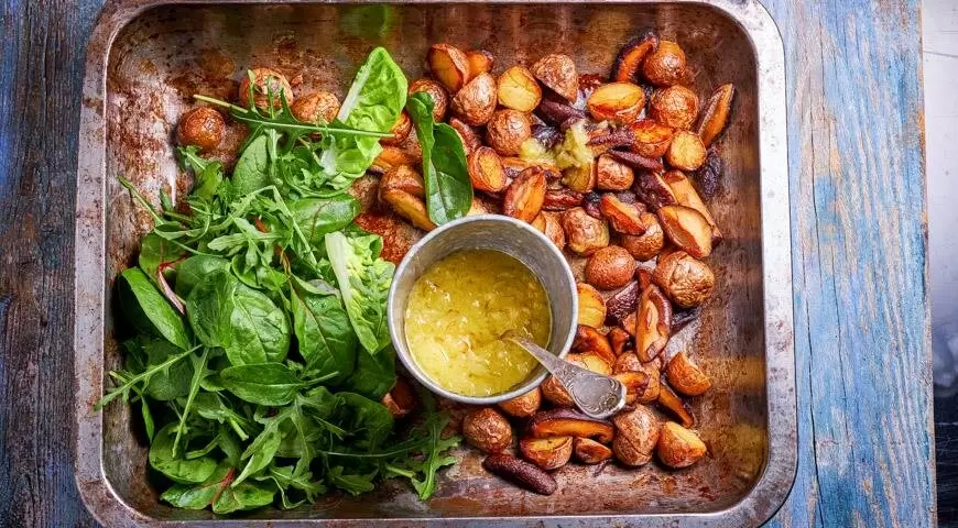 Салат с шиитаке: насыщенный и теплый обед на любой вкус