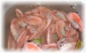 Как правильно варить креветки: секреты и советы