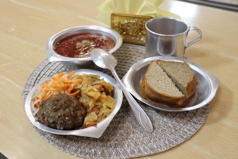 Праздничный обед в ИК-16: Вкус из детства для осужденных женщин