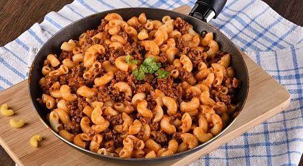 Макароны по-флотски: быстрое и сытное блюдо за 15 минут